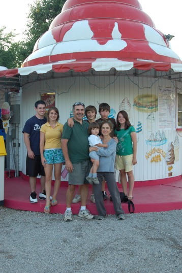 Smith Family at Ice Cream Store